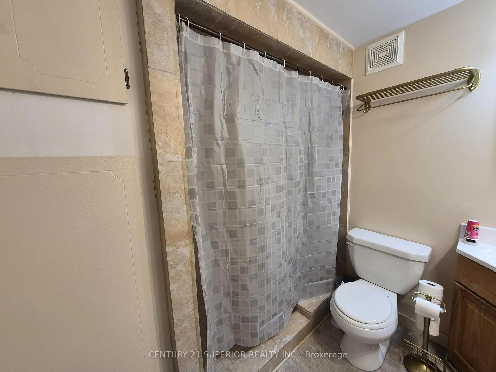 Photo 24 of 66 Jackson Crescent, Marathon — HOMEH