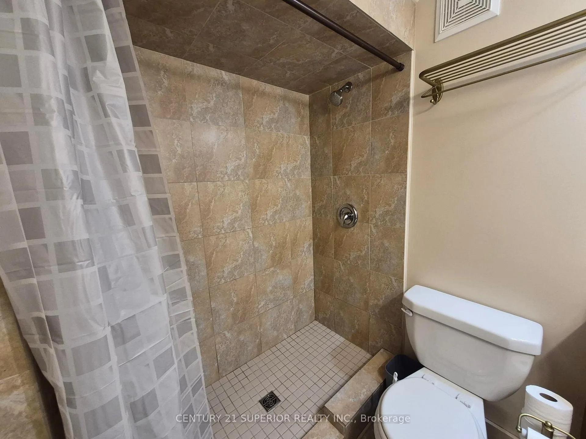 Photo 25 of 66 Jackson Crescent, Marathon — HOMEH