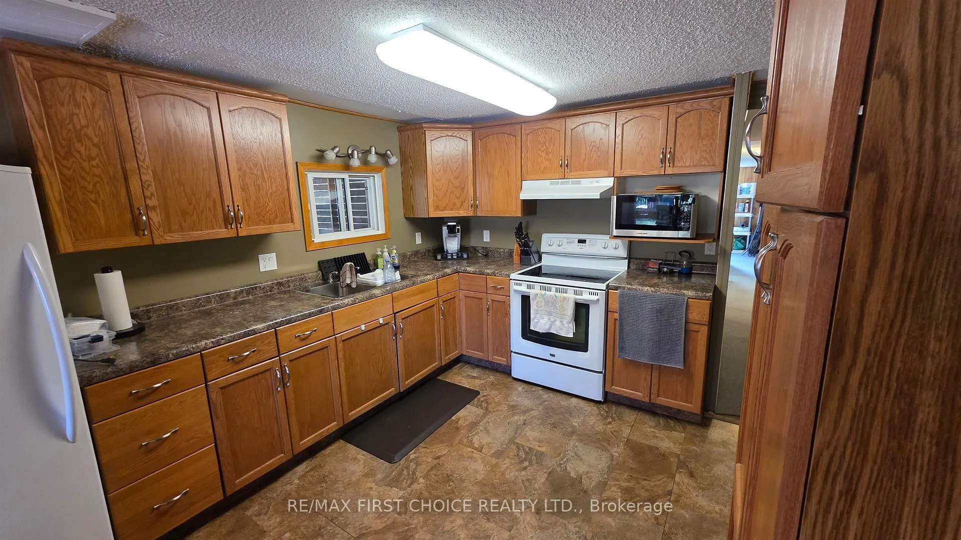 Photo 19 of 73 Copperhead Road, Kenora, Kenora Northeast — HOMEH
