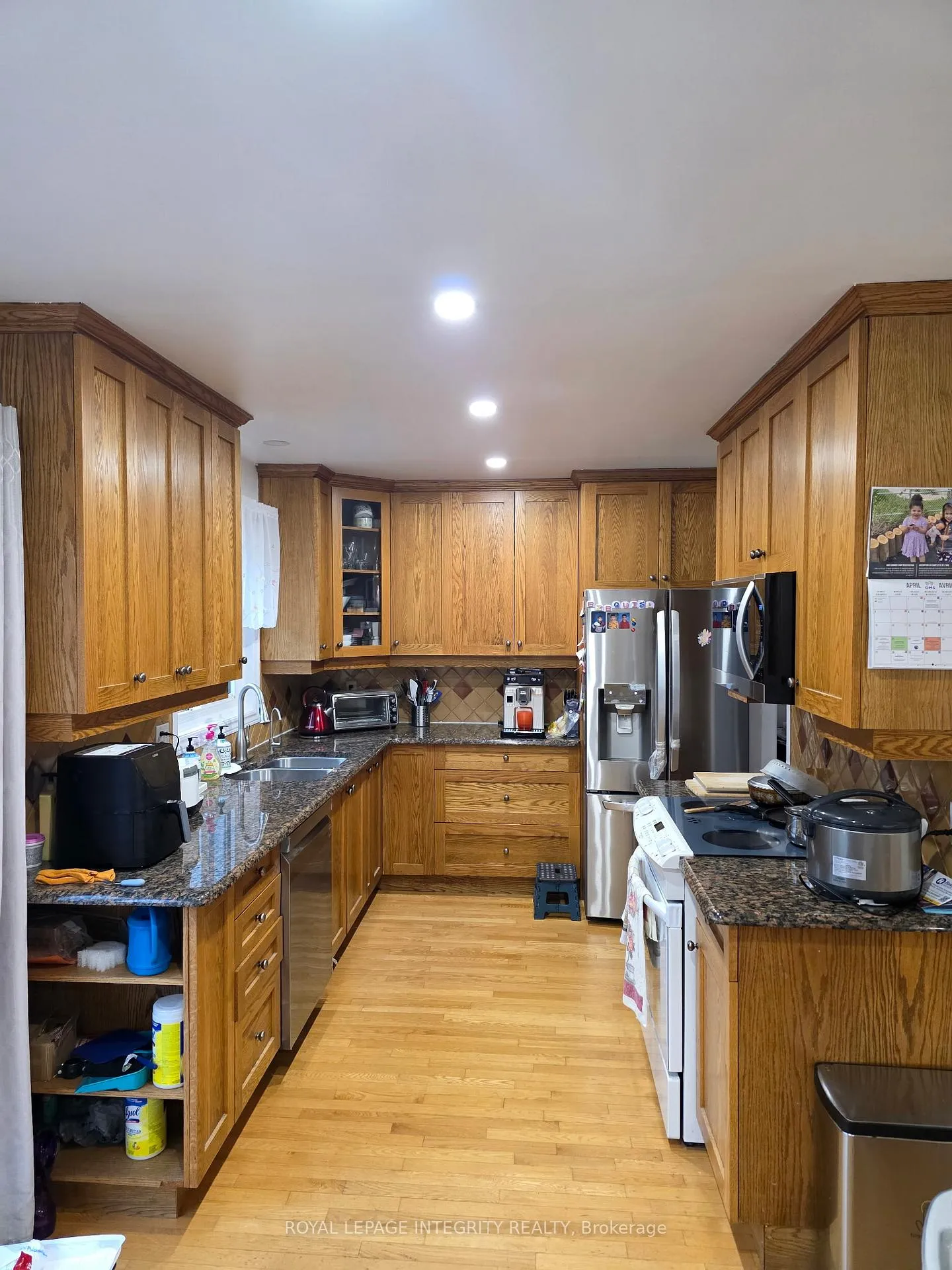 Photo 5 of 63 Topley Crescent, Ottawa, Hunt Club Park — HOMEH