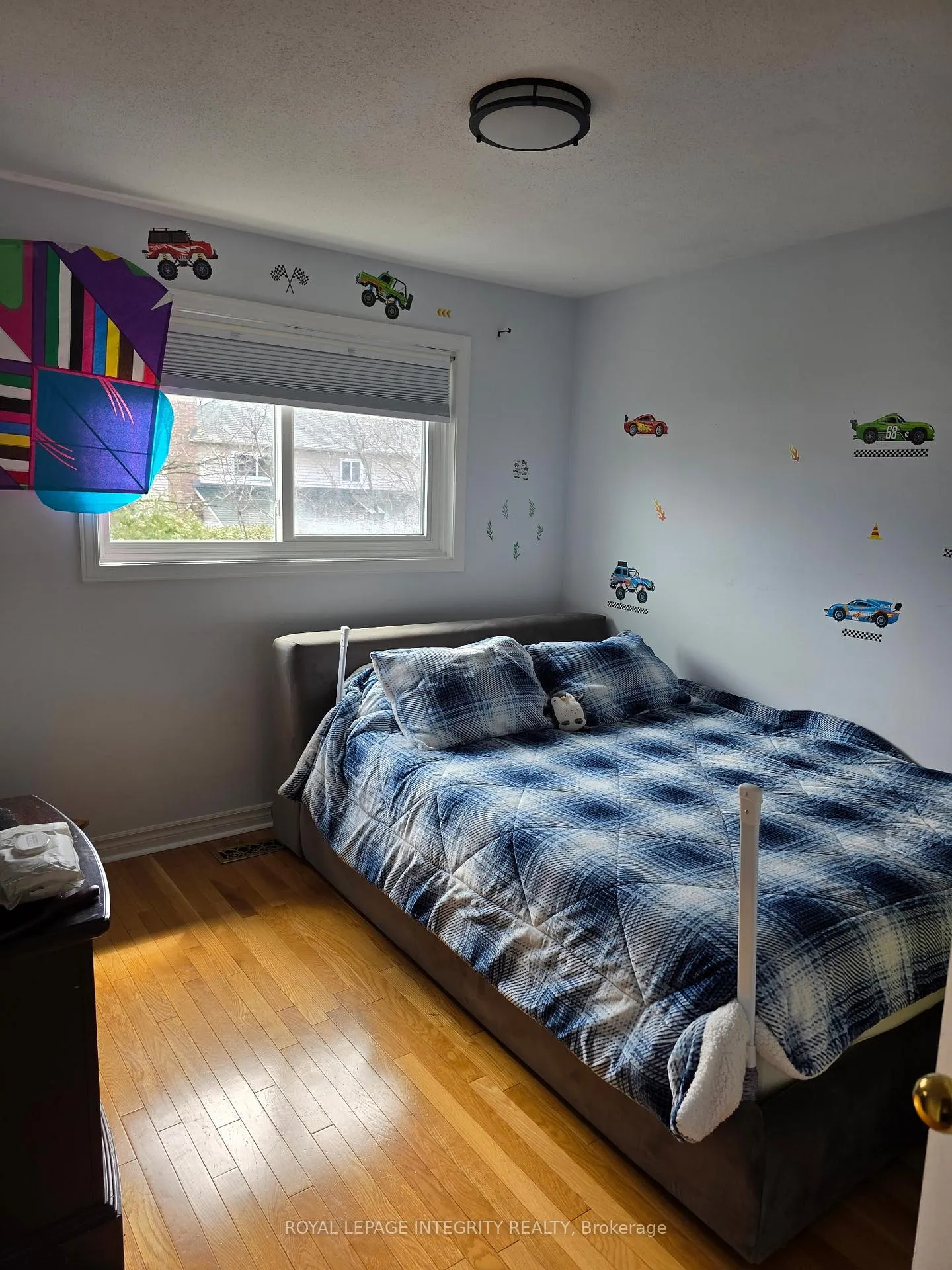 Photo 12 of 63 Topley Crescent, Ottawa, Hunt Club Park — HOMEH