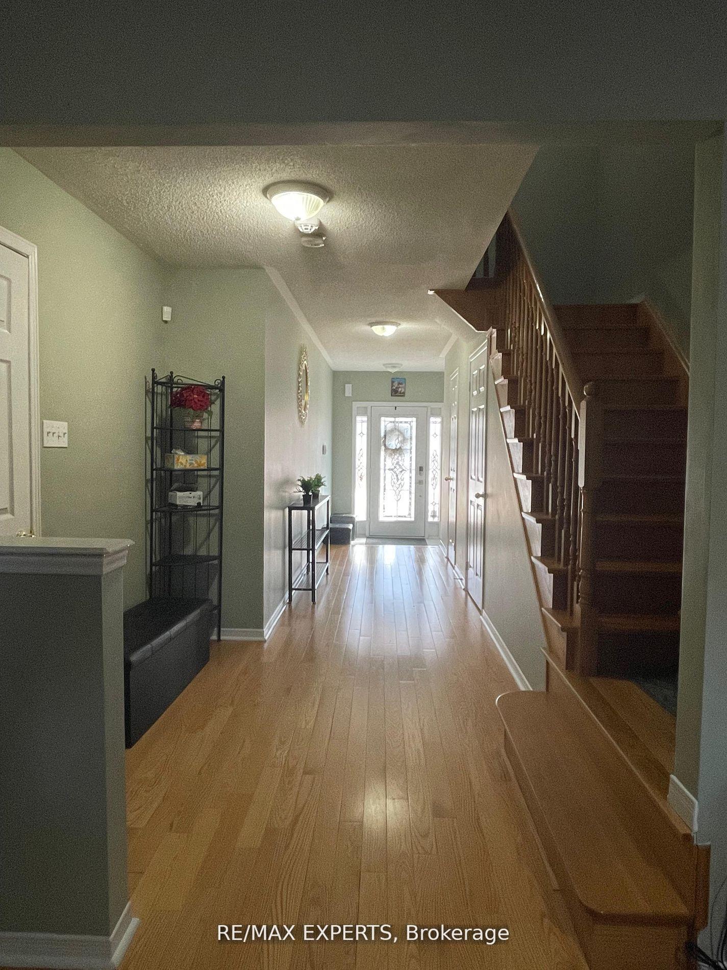 Photo 3 of 3769 Nightstar Drive, Mississauga, Churchill Meadows — HOMEH
