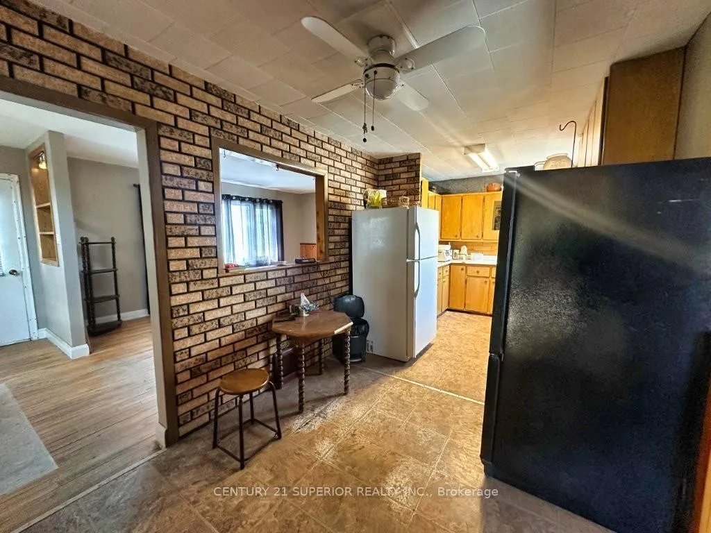 Photo 9 of 101 Brompton Road, Red Rock — HOMEH
