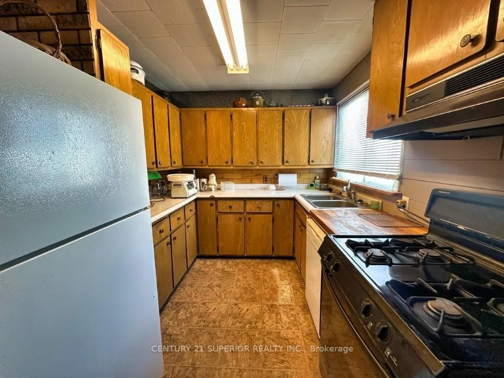 Photo 11 of 101 Brompton Road, Red Rock — HOMEH
