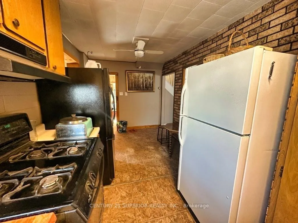 Photo 14 of 101 Brompton Road, Red Rock — HOMEH