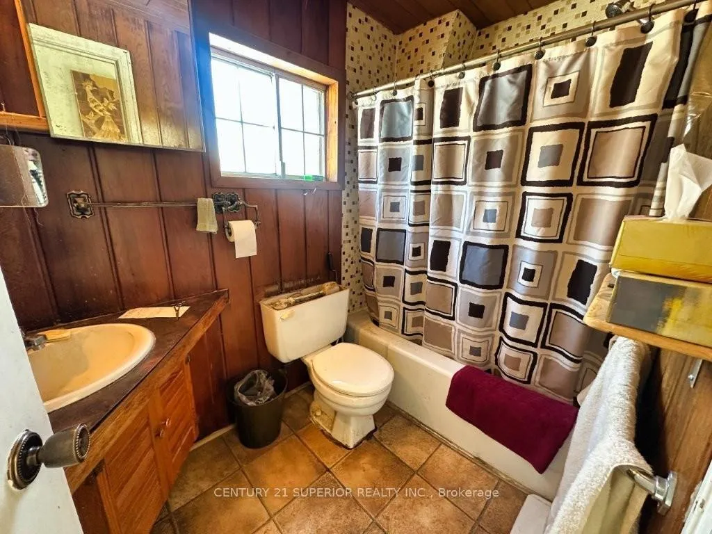 Photo 21 of 101 Brompton Road, Red Rock — HOMEH