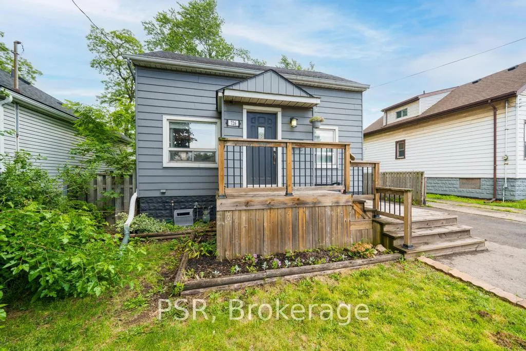 Photo 3 of 726 Brighton Avenue, Hamilton, Parkview — HOMEH