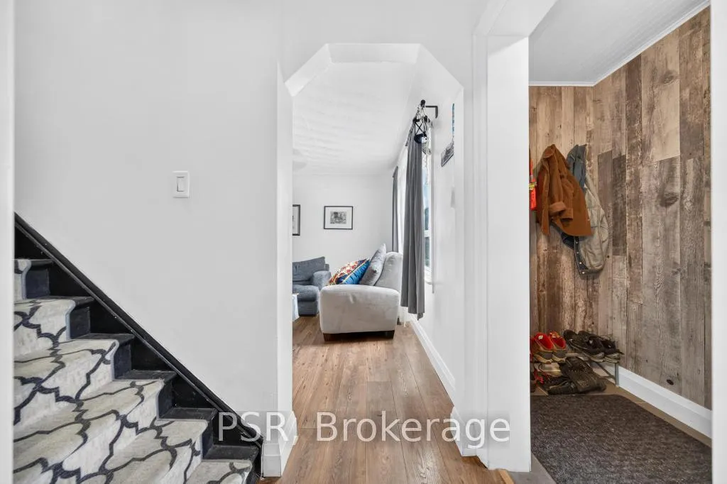 Photo 8 of 726 Brighton Avenue, Hamilton, Parkview — HOMEH