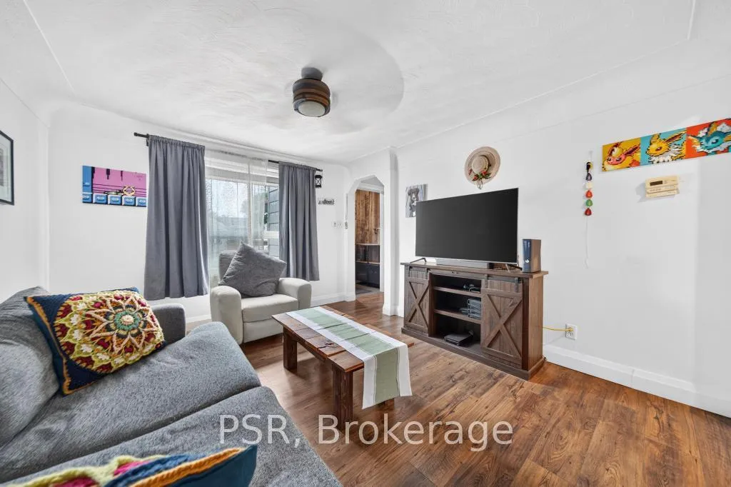 Photo 11 of 726 Brighton Avenue, Hamilton, Parkview — HOMEH