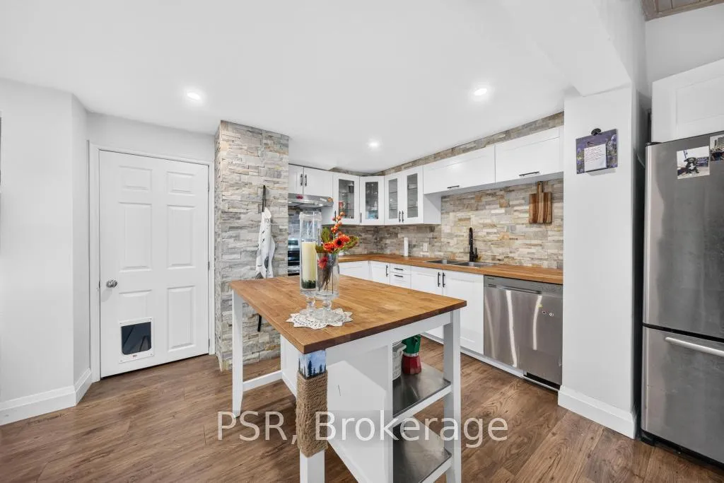Photo 13 of 726 Brighton Avenue, Hamilton, Parkview — HOMEH