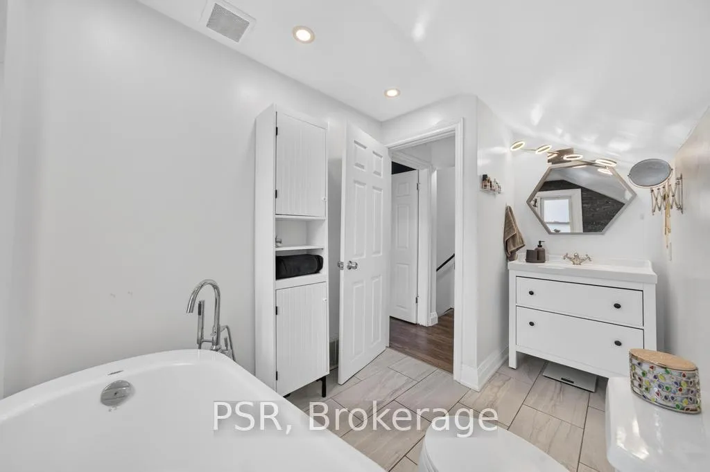 Photo 33 of 726 Brighton Avenue, Hamilton, Parkview — HOMEH