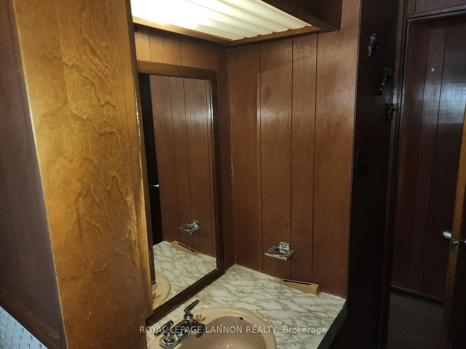 Photo 23 of 319 Walker Street, Schreiber — HOMEH
