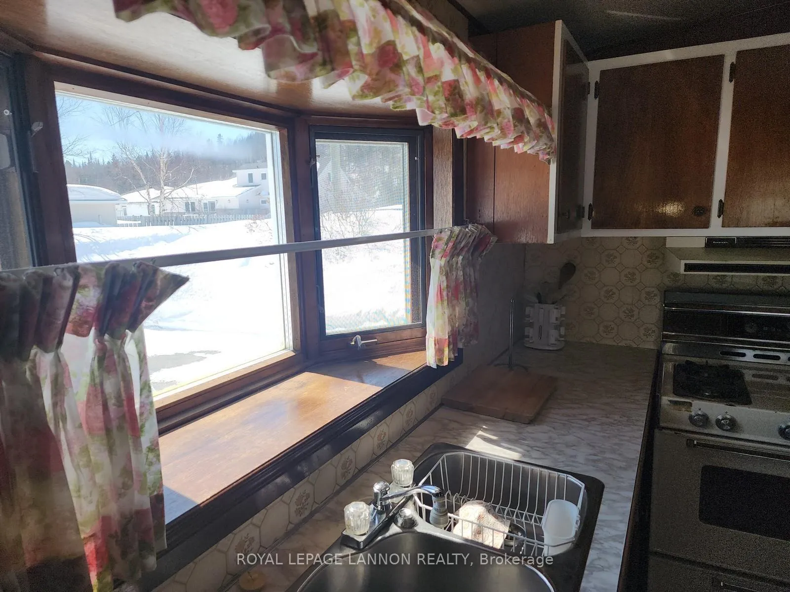 Photo 33 of 319 Walker Street, Schreiber — HOMEH