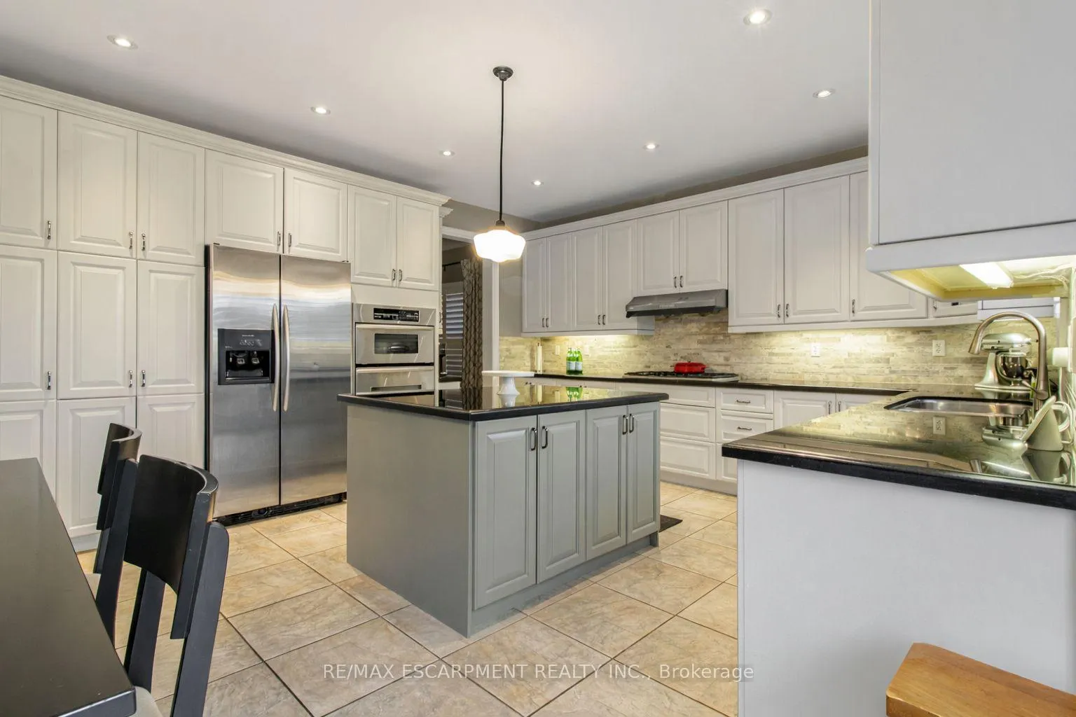 Photo 10 of 3296 Topeka Drive, Mississauga, Churchill Meadows — HOMEH