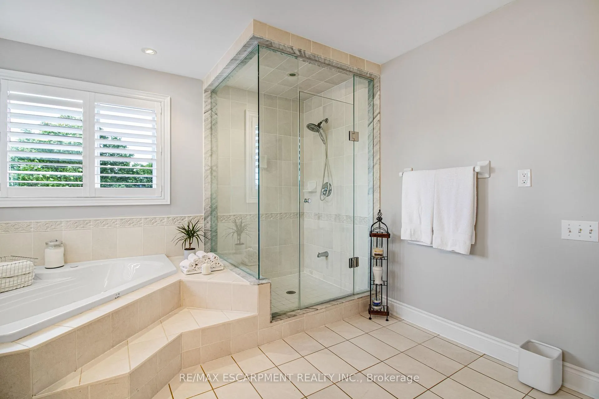 Photo 25 of 3296 Topeka Drive, Mississauga, Churchill Meadows — HOMEH