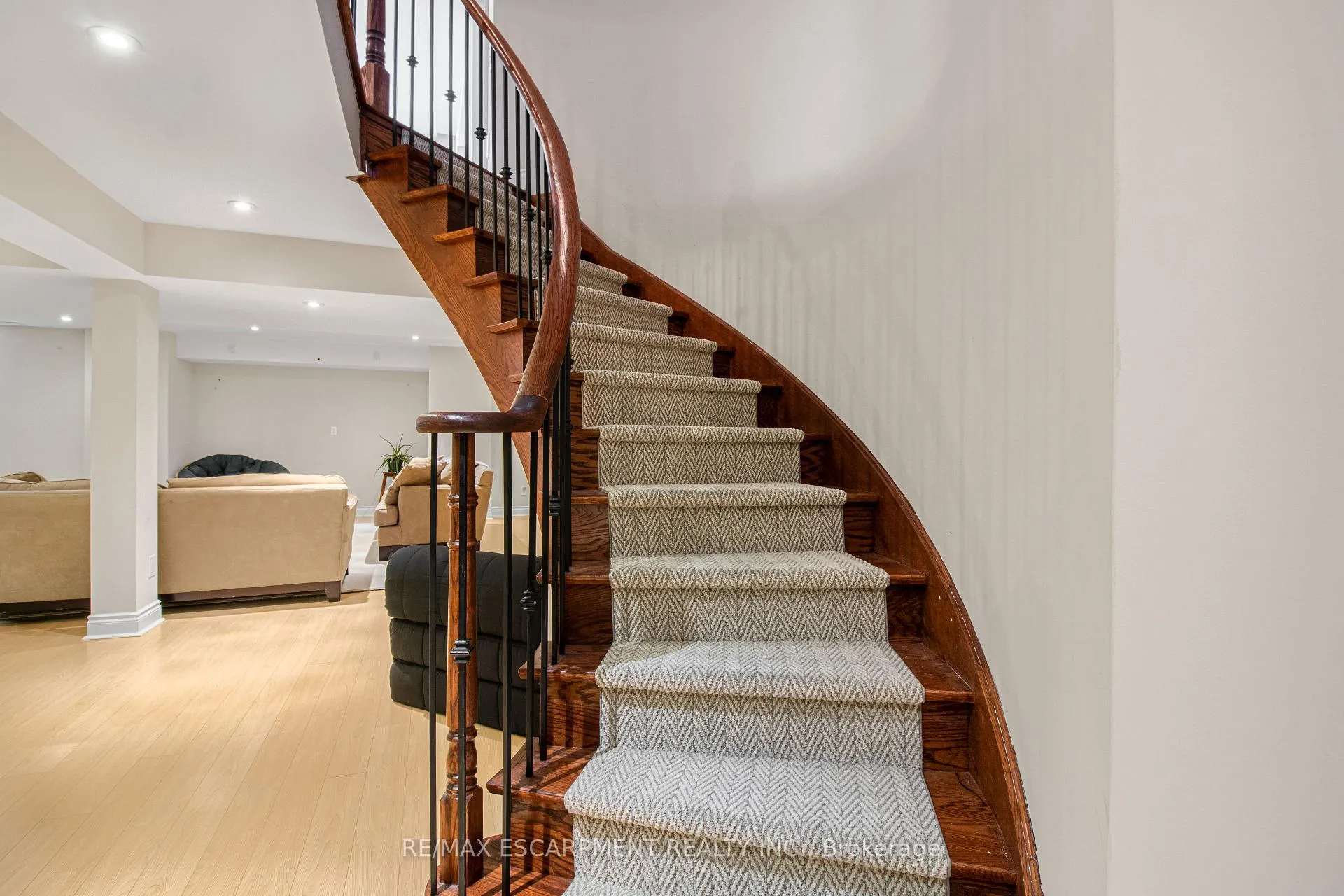 Photo 36 of 3296 Topeka Drive, Mississauga, Churchill Meadows — HOMEH