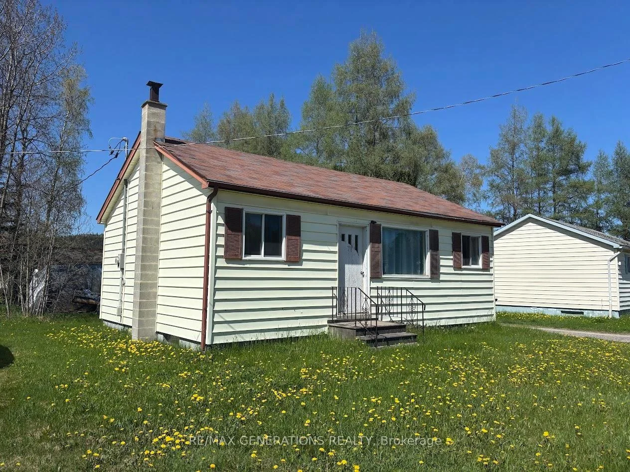 Photo 2 of 71 Manitou Road, Manitouwadge, TB-73 — HOMEH