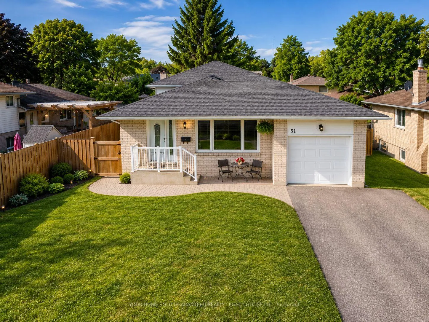 Photo 1 of 51 Springhome Road, Barrie, Allandale Heights — HOMEH