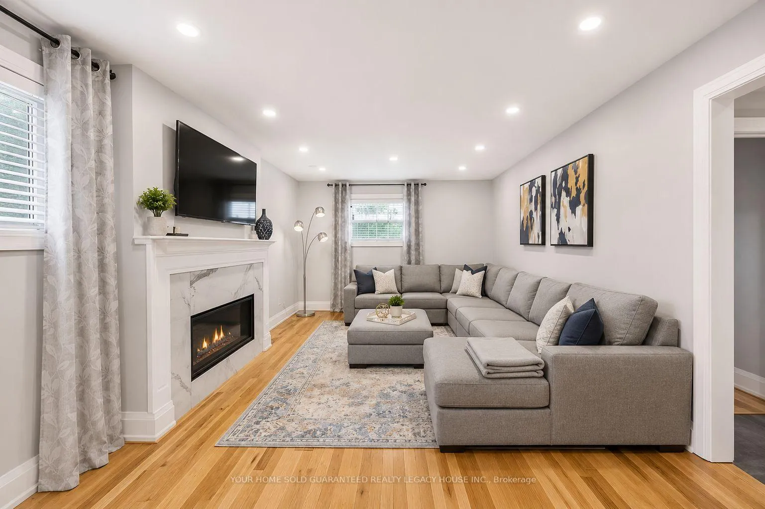 Photo 11 of 51 Springhome Road, Barrie, Allandale Heights — HOMEH