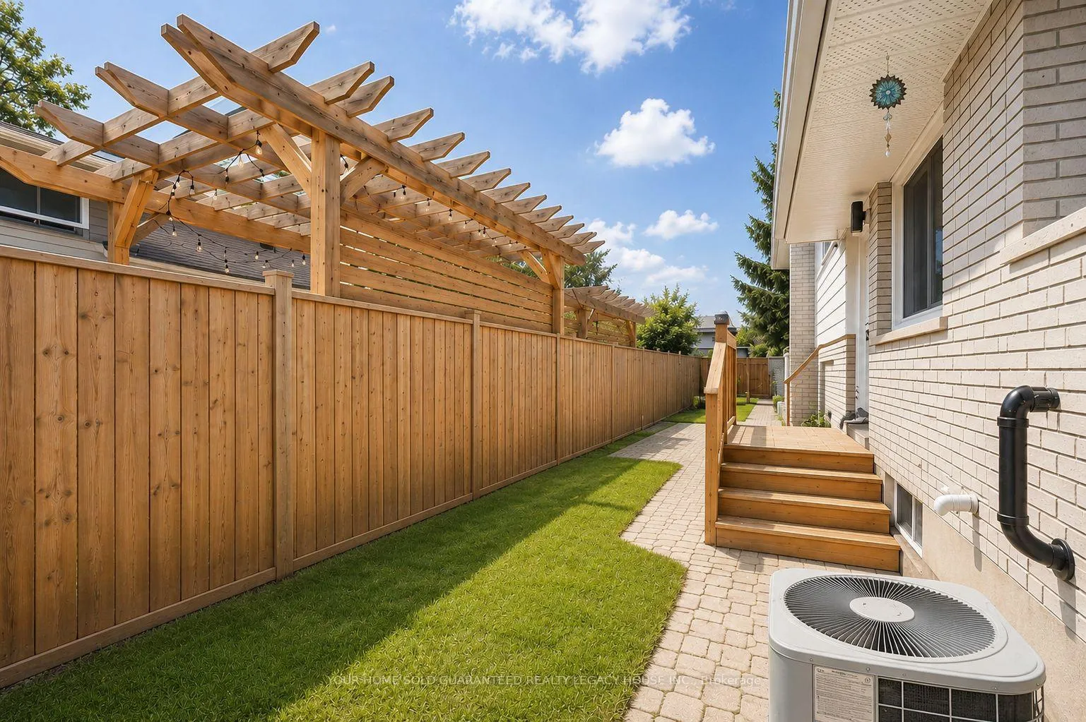 Photo 28 of 51 Springhome Road, Barrie, Allandale Heights — HOMEH