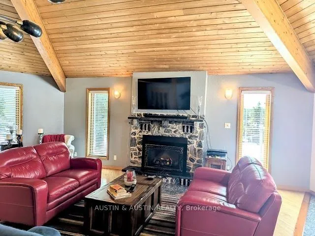 Photo 8 of 293 Ross Lapointe Road, Kenora Remote Area, Oxdrift — HOMEH