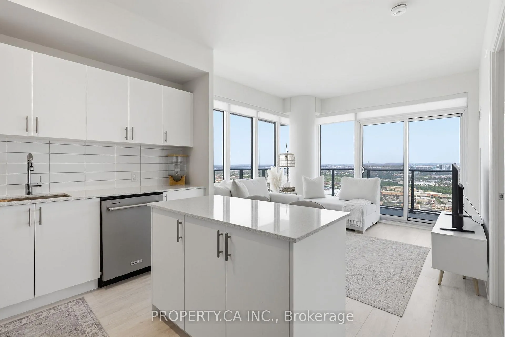 Photo 1 of Unit 2421, 9000 Jane Street, Vaughan, Vellore Village — HOMEH