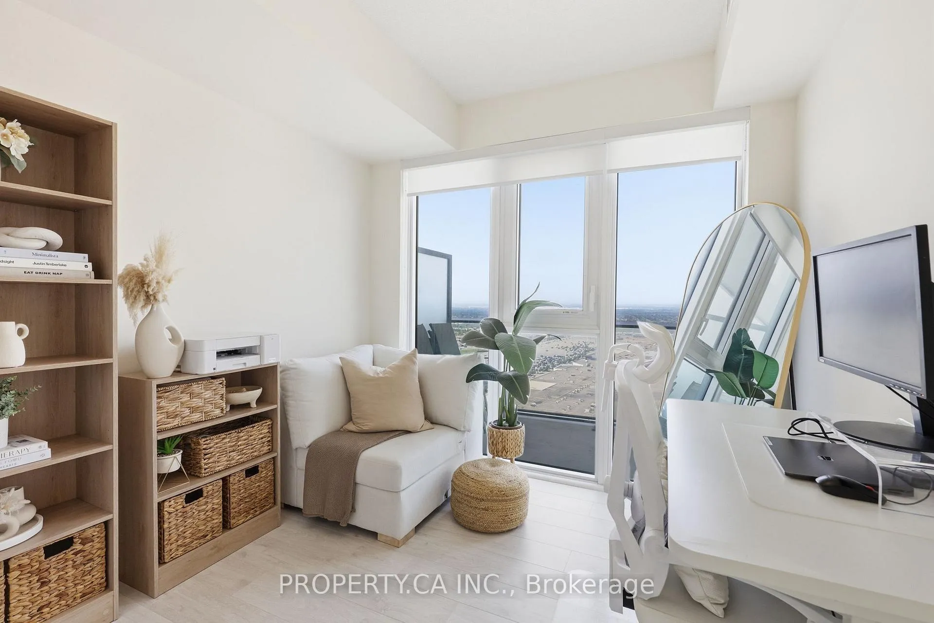 Photo 15 of Unit 2421, 9000 Jane Street, Vaughan, Vellore Village — HOMEH
