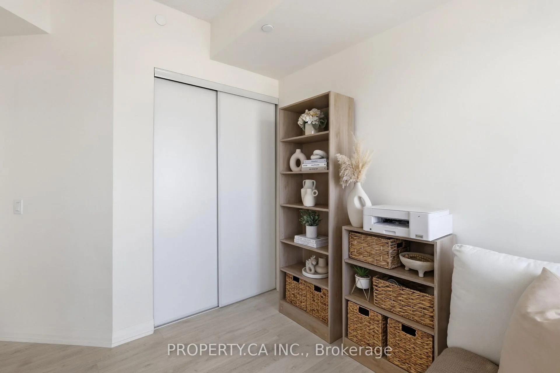 Photo 16 of Unit 2421, 9000 Jane Street, Vaughan, Vellore Village — HOMEH