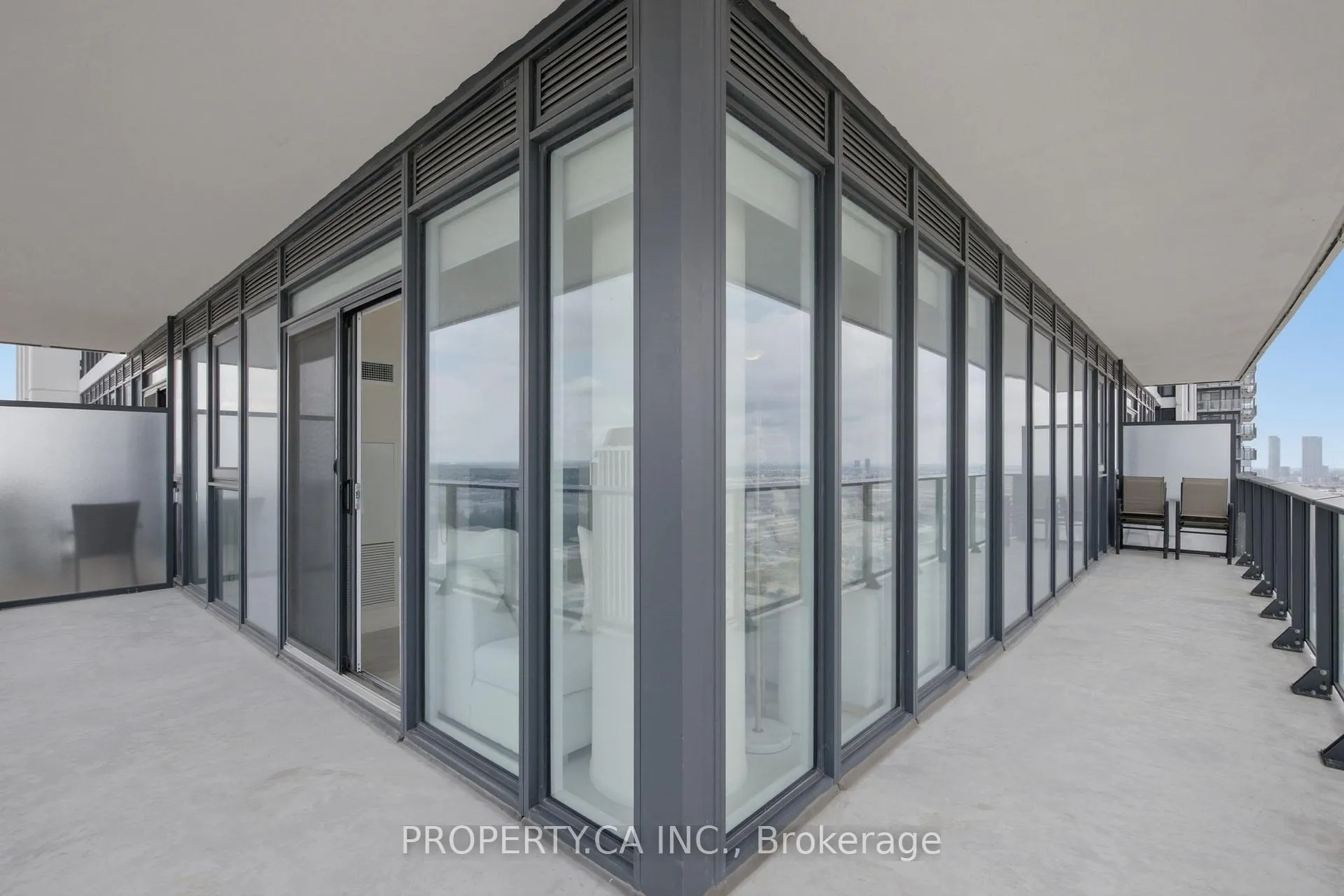 Photo 21 of Unit 2421, 9000 Jane Street, Vaughan, Vellore Village — HOMEH