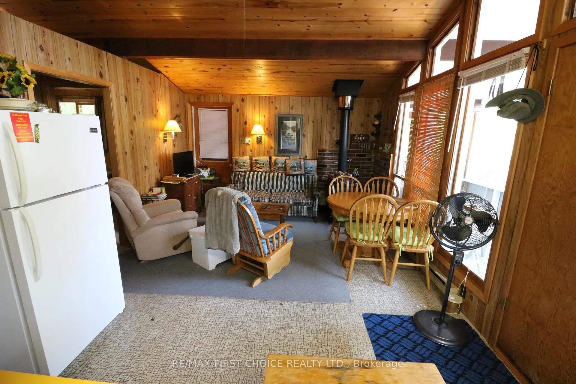 Photo 18 of S882 Winnipeg River, Kenora Remote Area, Minaki-Winnepeg River — HOMEH
