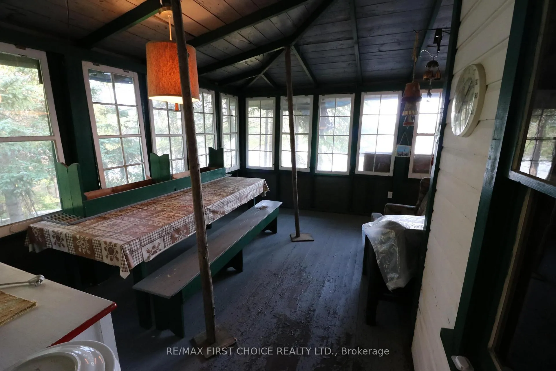 Photo 44 of S882 Winnipeg River, Kenora Remote Area, Minaki-Winnepeg River — HOMEH