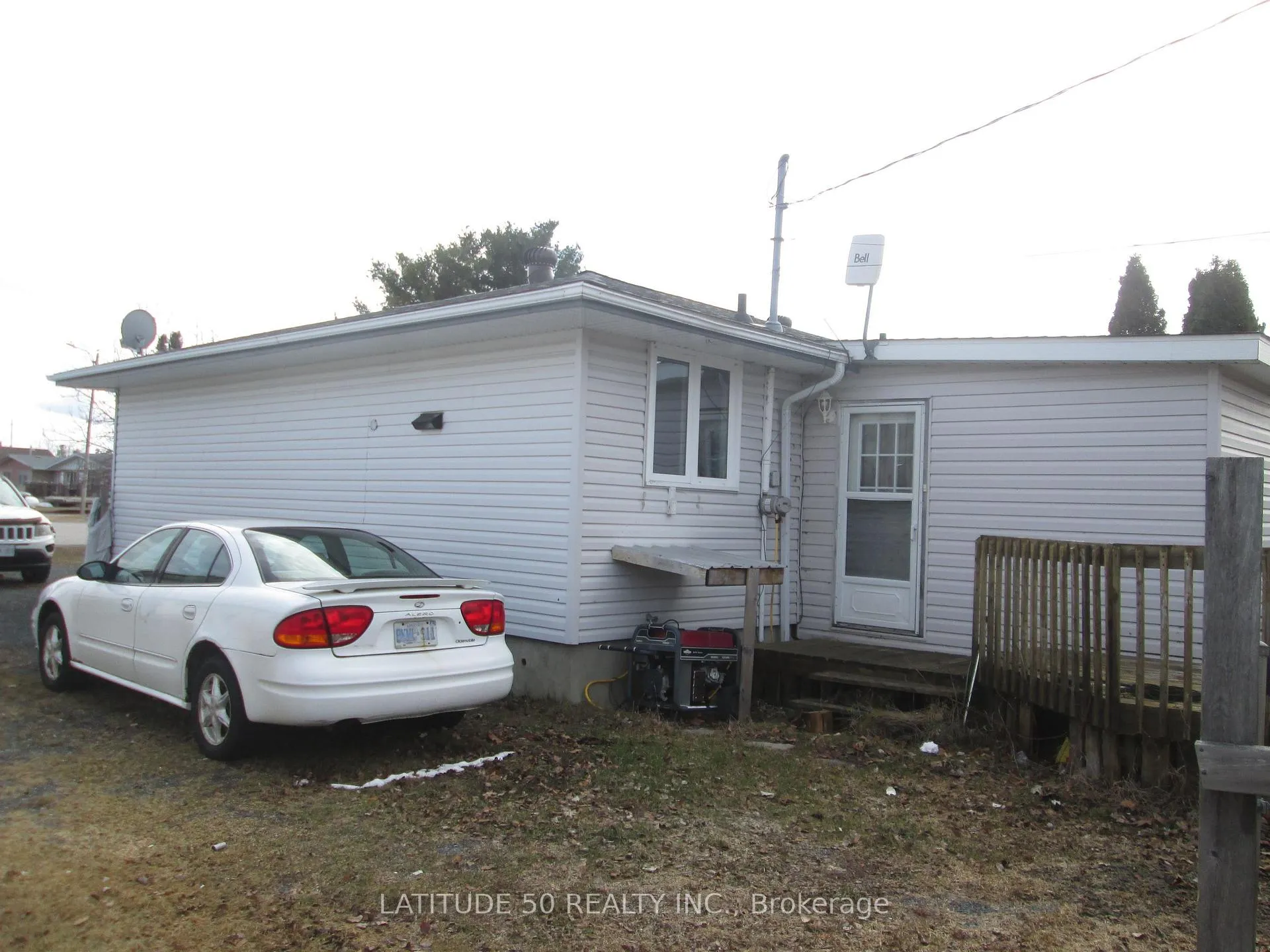 Photo 4 of 119 Willow Place, Ignace — HOMEH