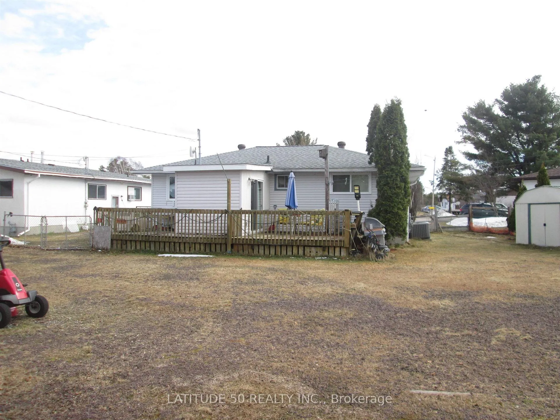 Photo 7 of 119 Willow Place, Ignace — HOMEH