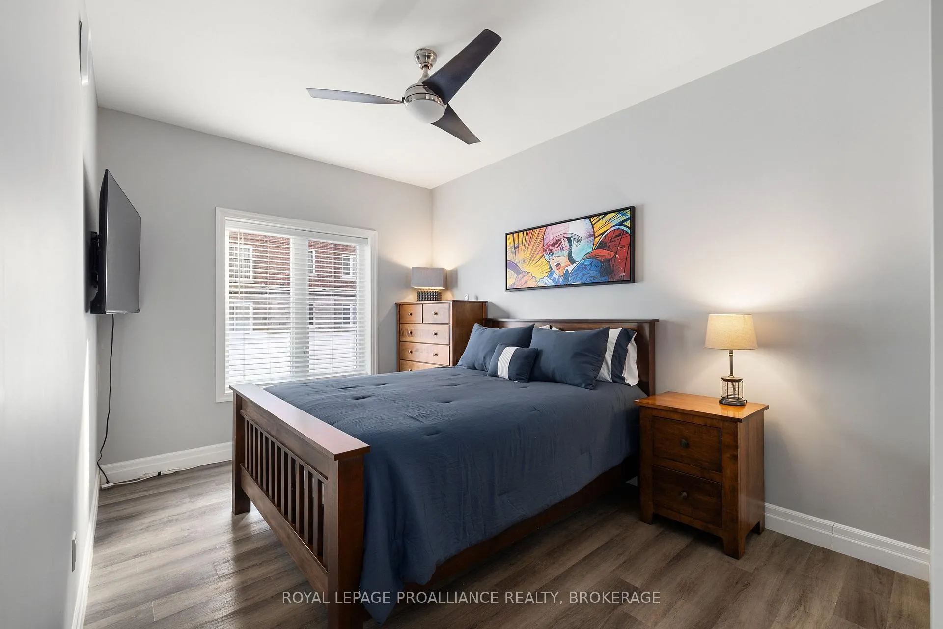 Photo 11 of Unit 113, 501 Frontenac Street, Kingston, East of Sir John A. Blvd — HOMEH