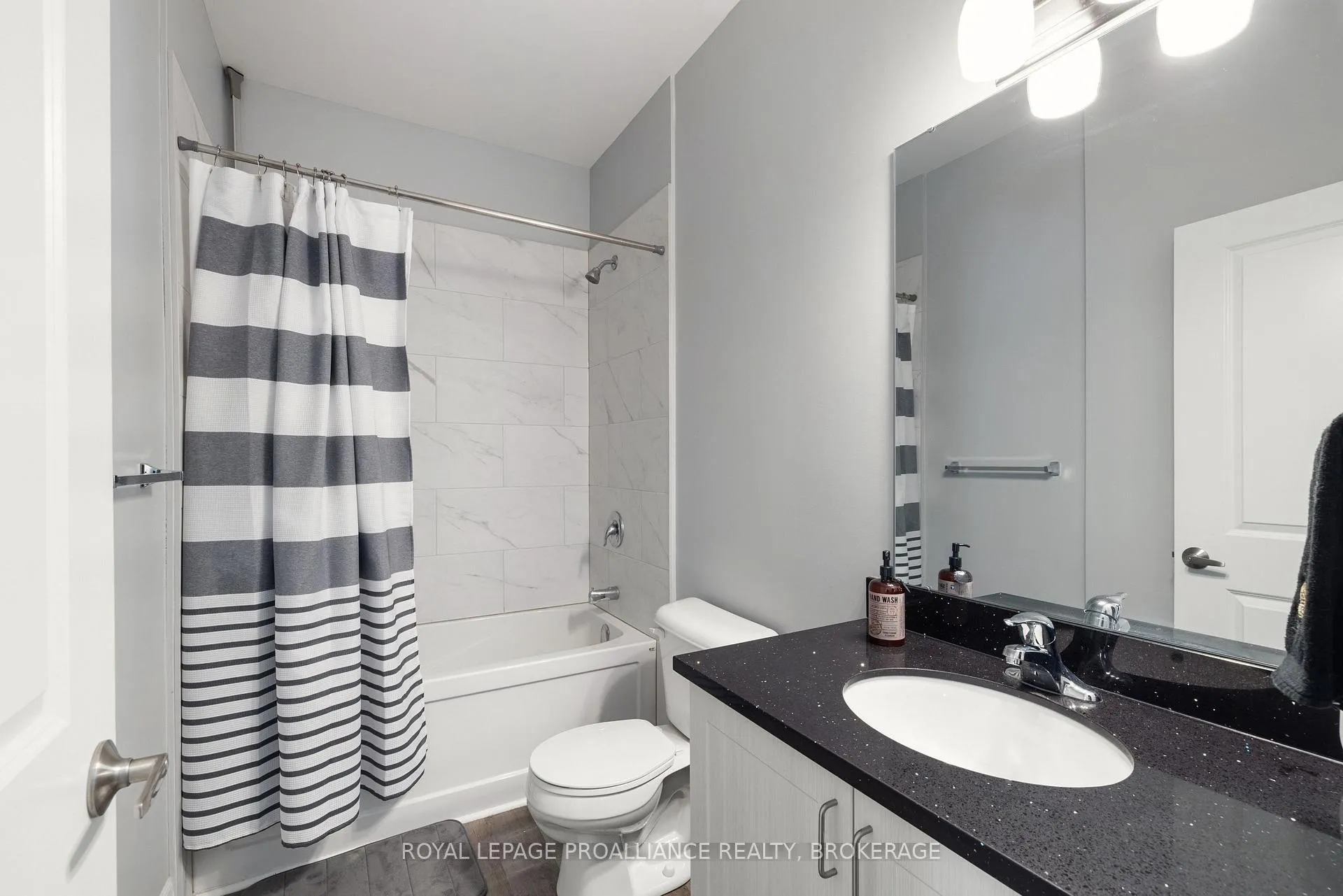 Photo 15 of Unit 113, 501 Frontenac Street, Kingston, East of Sir John A. Blvd — HOMEH