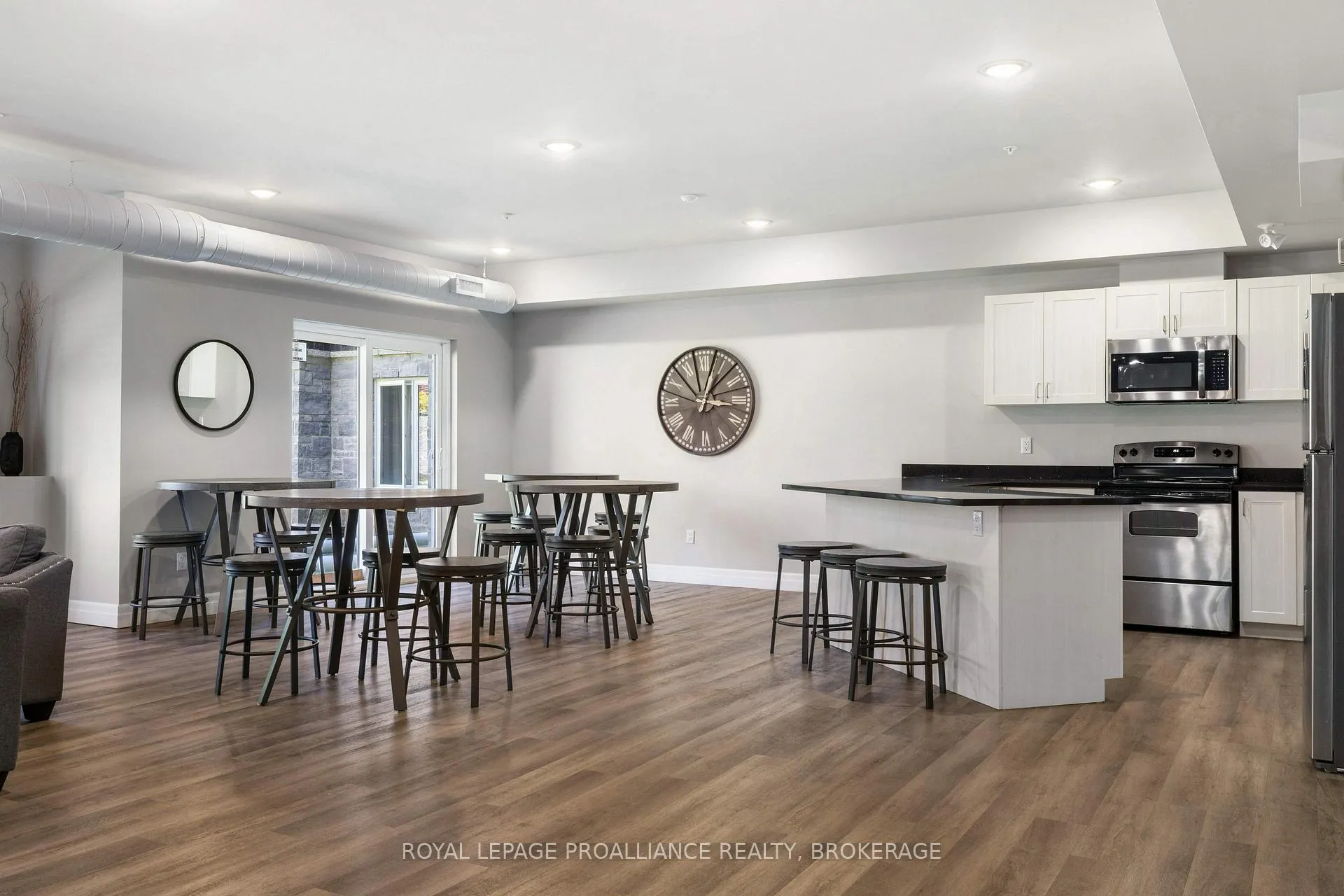 Photo 17 of Unit 113, 501 Frontenac Street, Kingston, East of Sir John A. Blvd — HOMEH