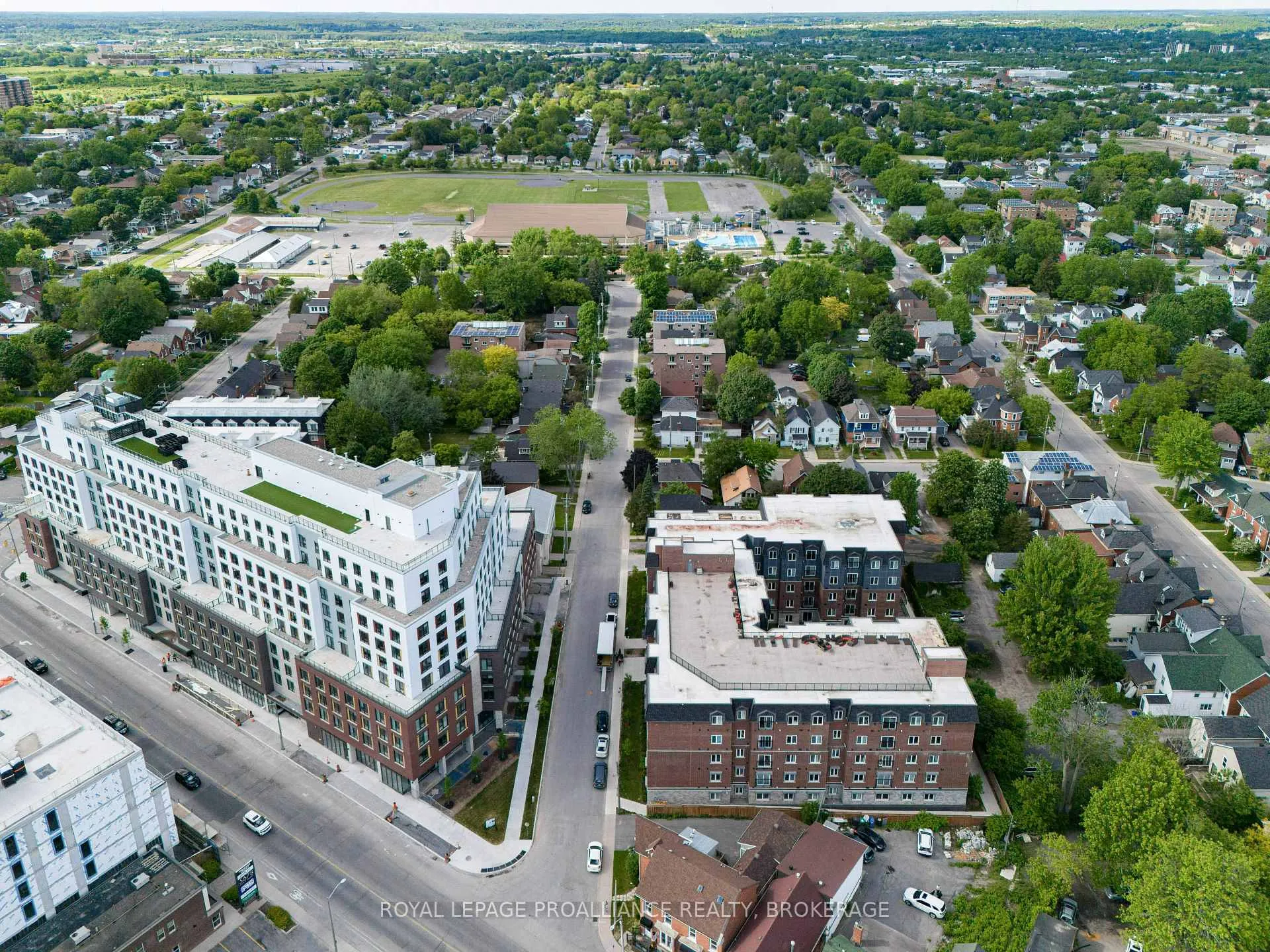 Photo 23 of Unit 113, 501 Frontenac Street, Kingston, East of Sir John A. Blvd — HOMEH