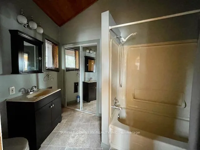 Photo 28 of 699 Coombes Drive, Kenora Remote Area, Oxdrift — HOMEH