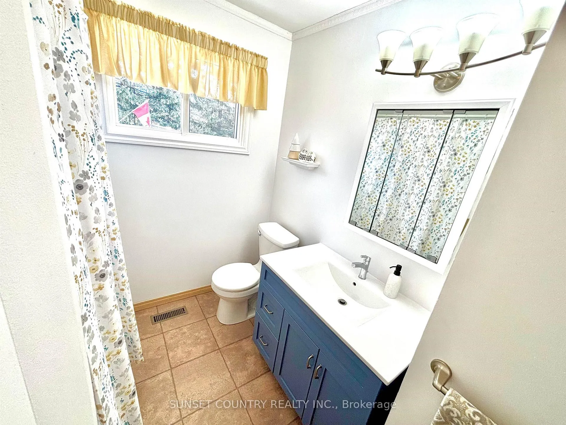 Photo 14 of 306 Wilde Street, Dryden, Milestone — HOMEH