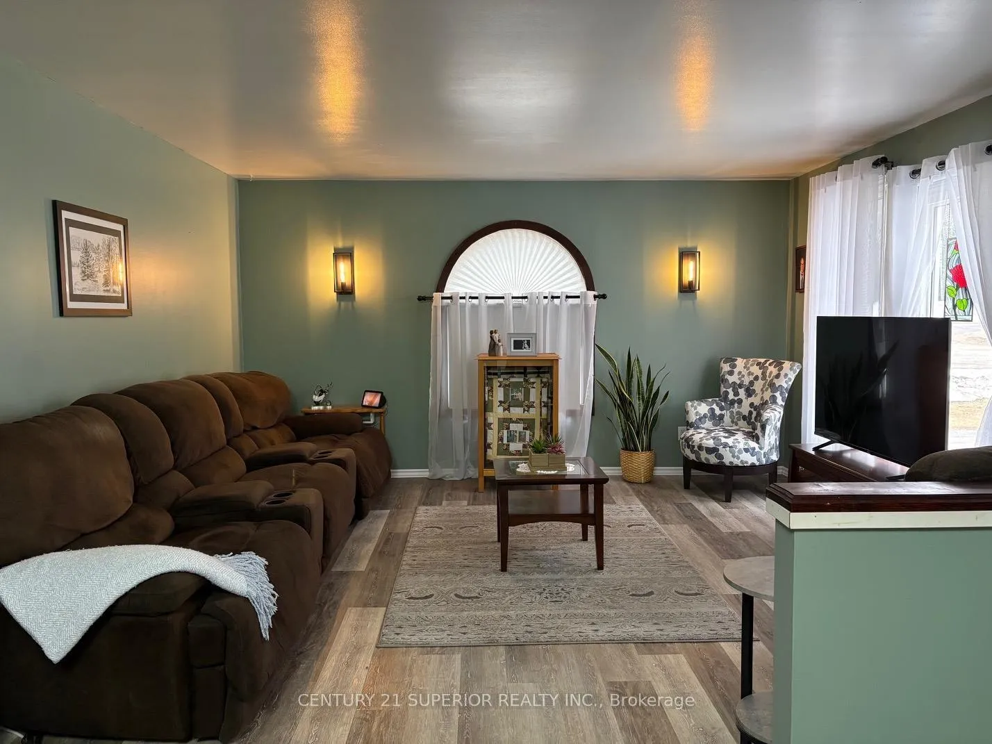 Photo 5 of 54 Redwing Ave, Manitouwadge, TB-73 — HOMEH