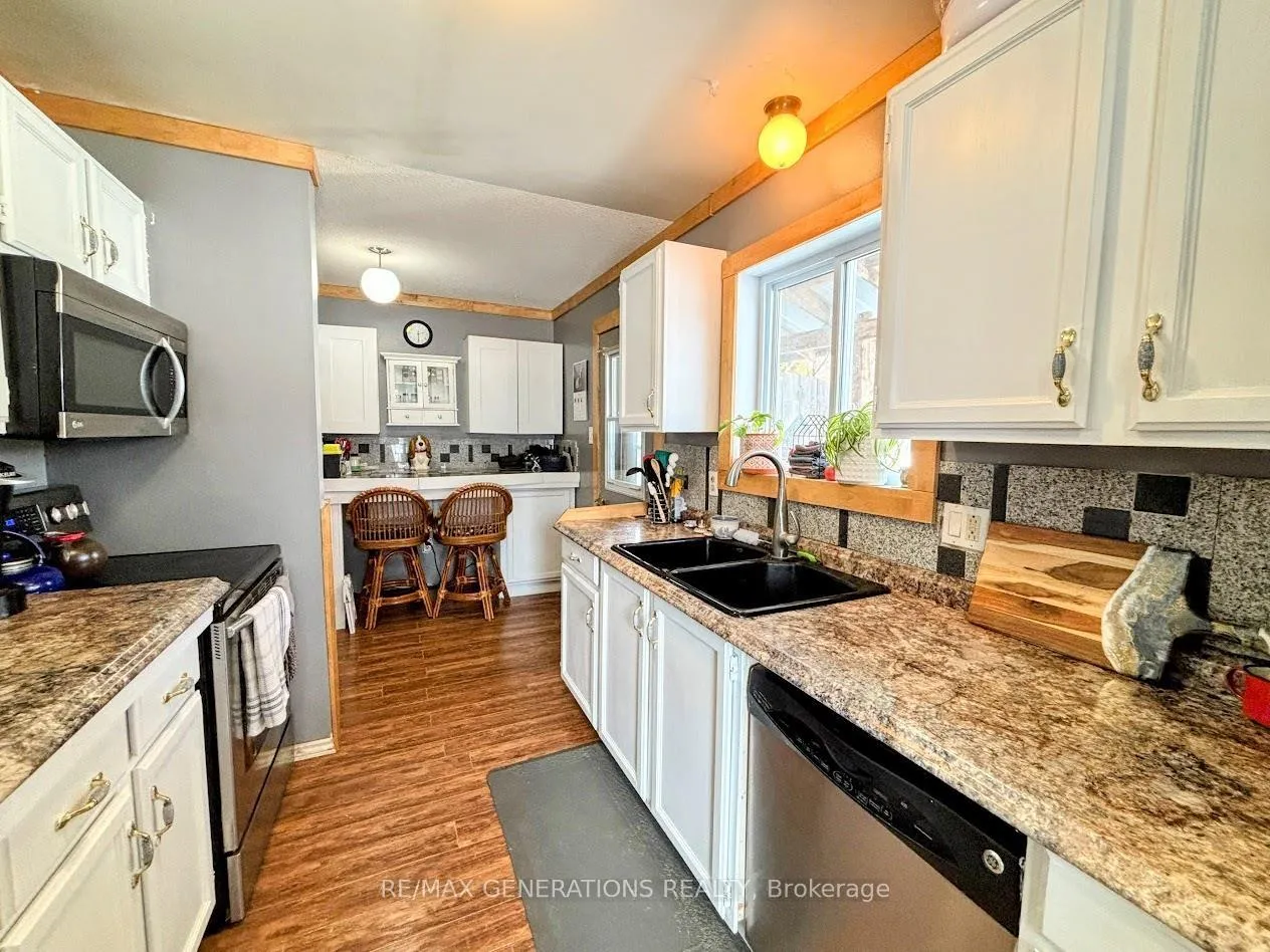 Photo 3 of 64 Hemlo Drive, Marathon — HOMEH