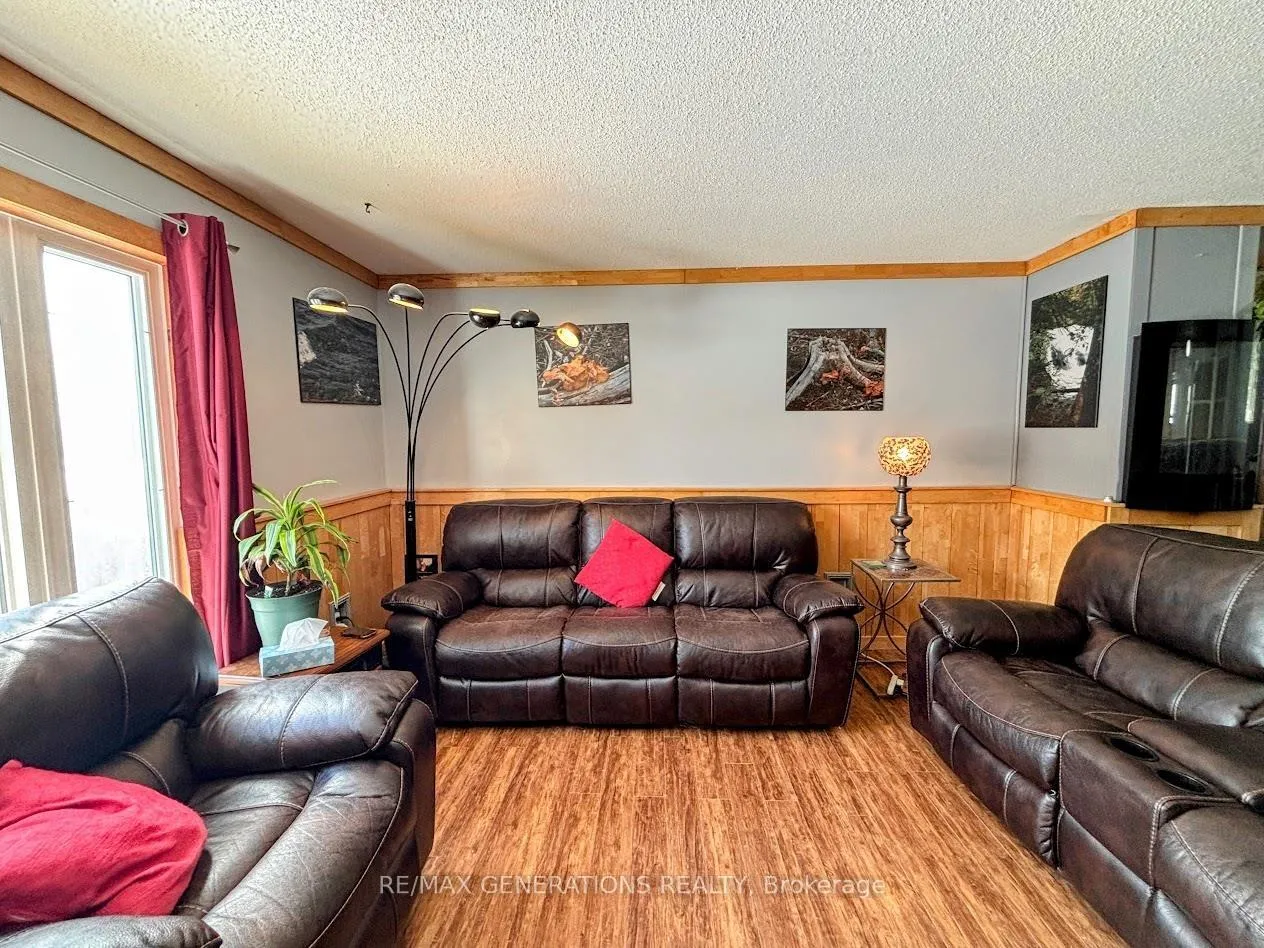 Photo 8 of 64 Hemlo Drive, Marathon — HOMEH