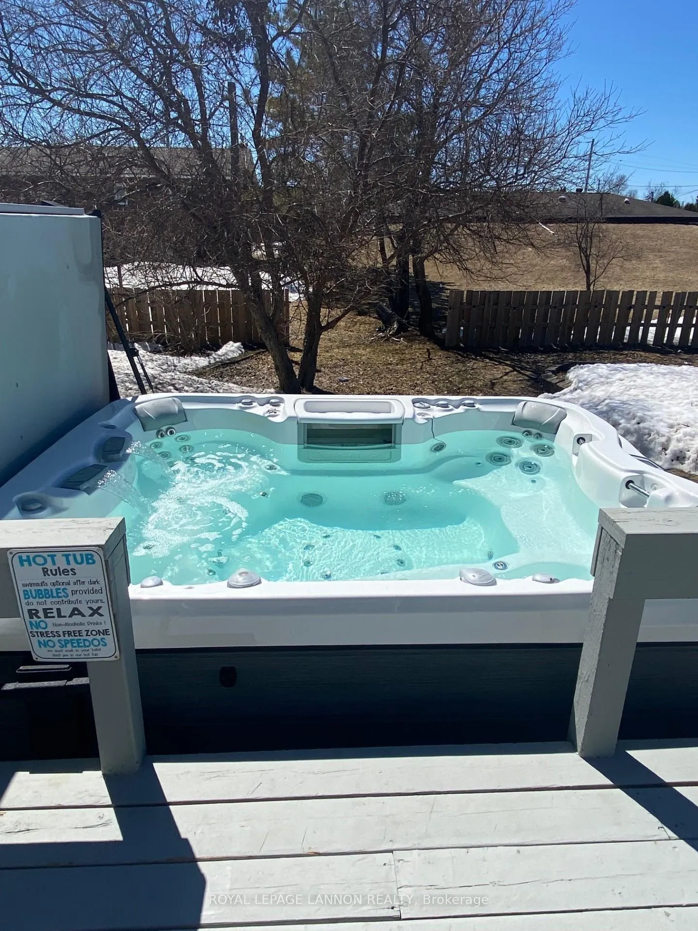 Photo 32 of 209 McKenzie Avenue E, Greenstone, Geraldton — HOMEH