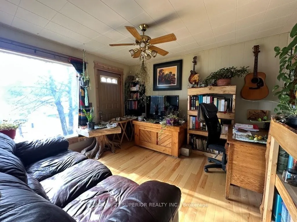 Photo 4 of 86 Front Street, Nipigon — HOMEH