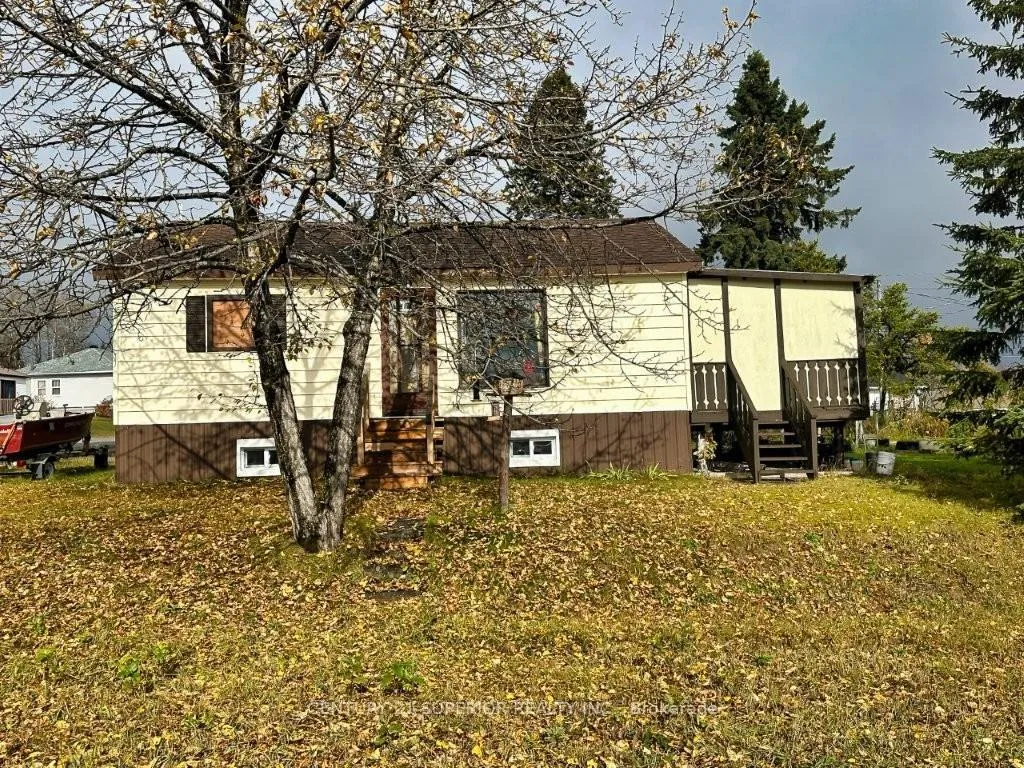 Photo 39 of 86 Front Street, Nipigon — HOMEH