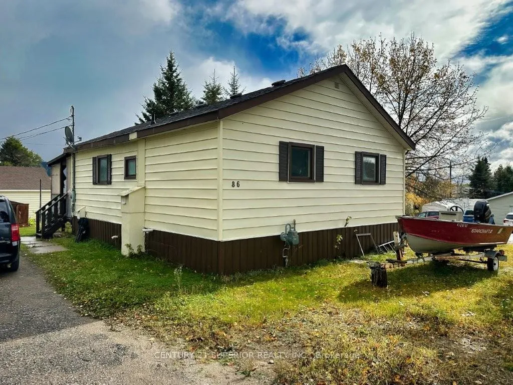 Photo 41 of 86 Front Street, Nipigon — HOMEH