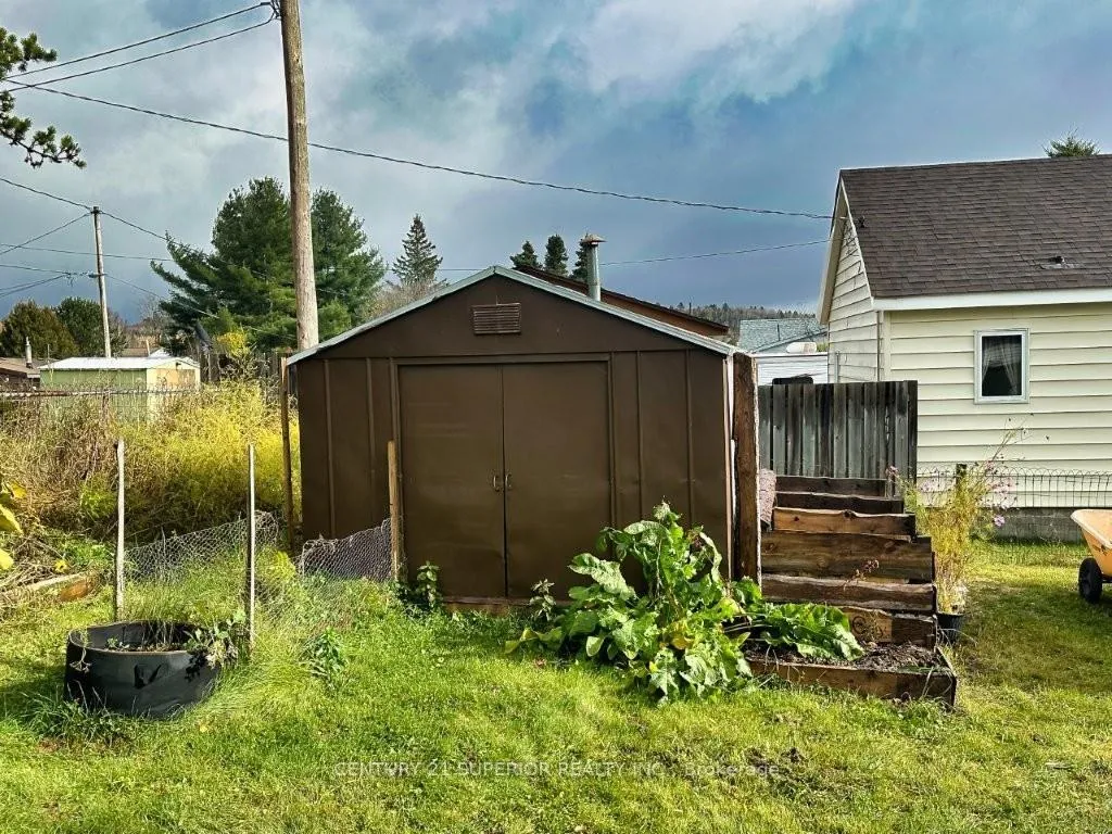 Photo 45 of 86 Front Street, Nipigon — HOMEH