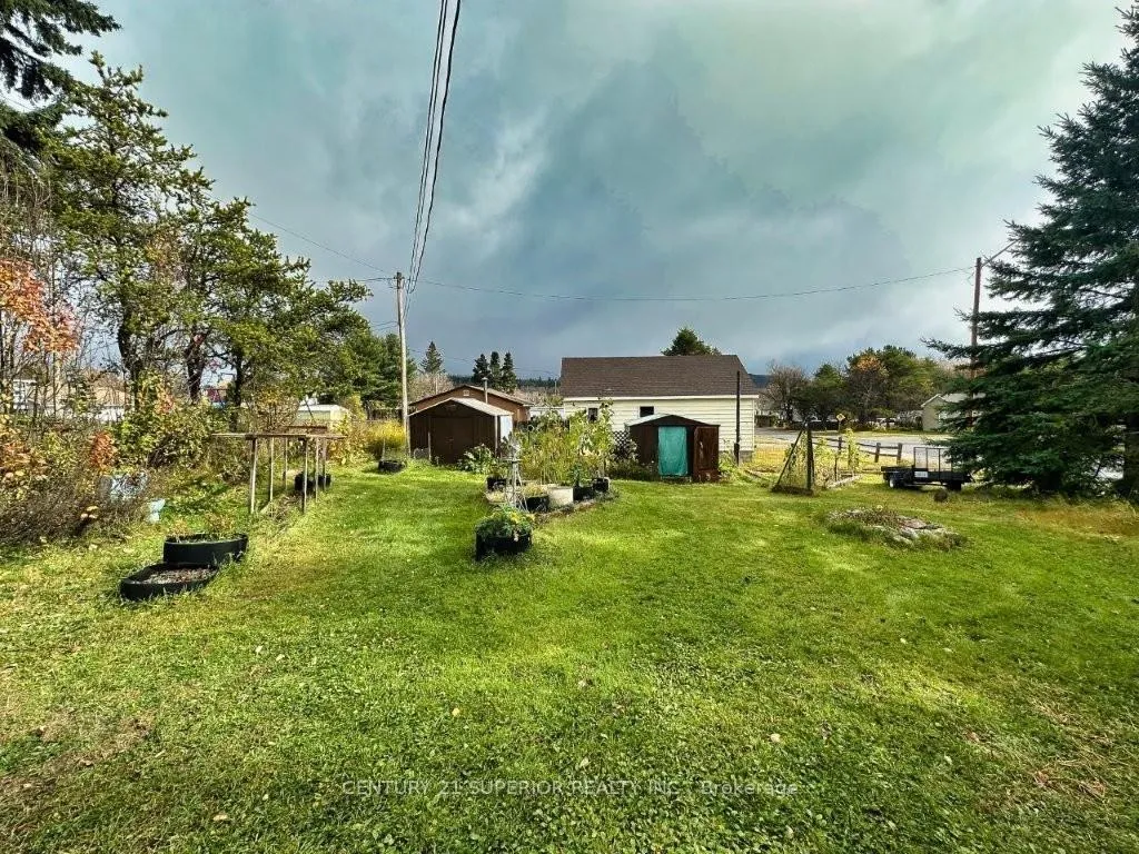 Photo 47 of 86 Front Street, Nipigon — HOMEH