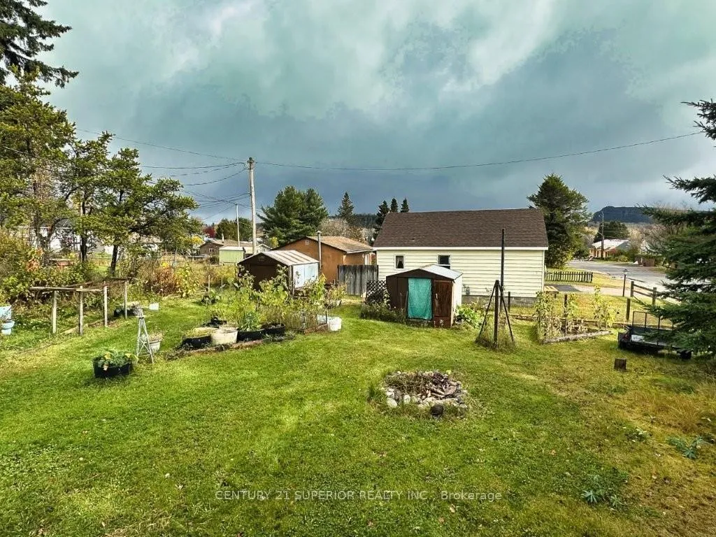Photo 48 of 86 Front Street, Nipigon — HOMEH