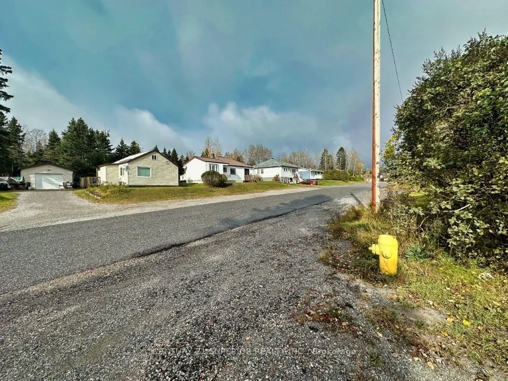 Photo 50 of 86 Front Street, Nipigon — HOMEH